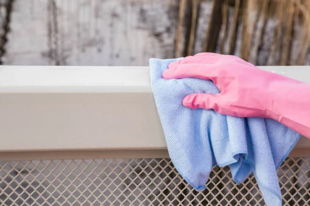 Skuteczne metody odtłuszczania metalu przed malowaniem, aby uniknąć problemów Skuteczne metody odtłuszczania metalu przed malowaniem, aby uniknąć problemów