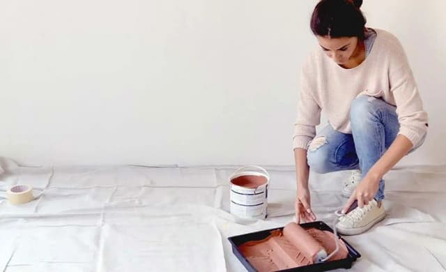 Jak przygotować wałek do malowania, aby uniknąć błędów i uzyskać idealny efekt Jak przygotować wałek do malowania, aby uniknąć błędów i uzyskać idealny efekt